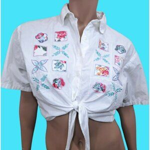 Vintage 80s Cropped Tie Waist Blouse White Cotton Embroidered Patches Size M
